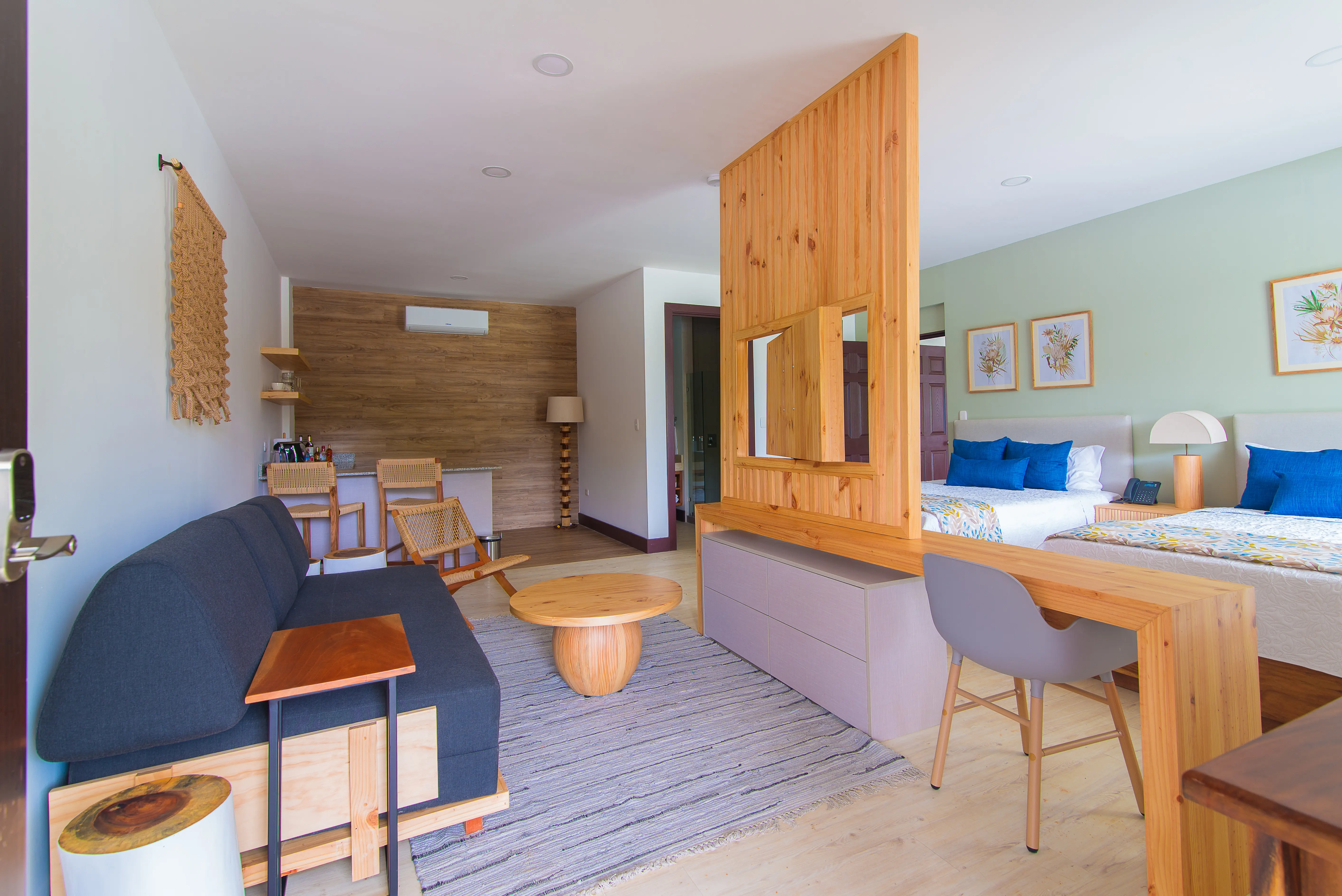 Deluxe Double Studio Paradise Bay